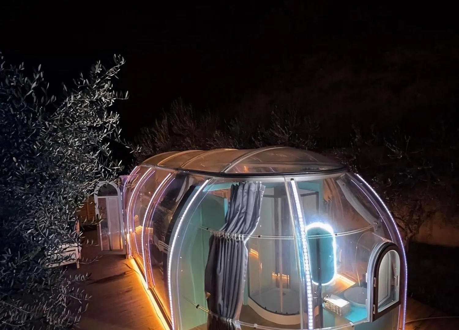 Sial Skynest Hotel Vlore 0*,  Albania